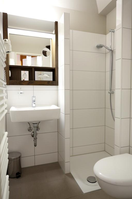 Hotel Weserschloesschen Nienburg Szoba fotó